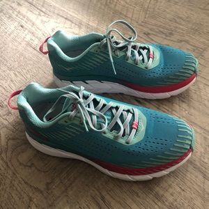 Hoka One One